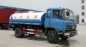 东风EQ1126洒水车图片