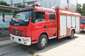 东风多利卡水罐消防车(2.5-3.5吨)图片