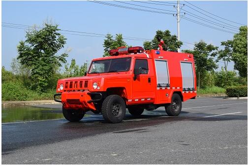 森林水罐消防车（0.955吨）图片
